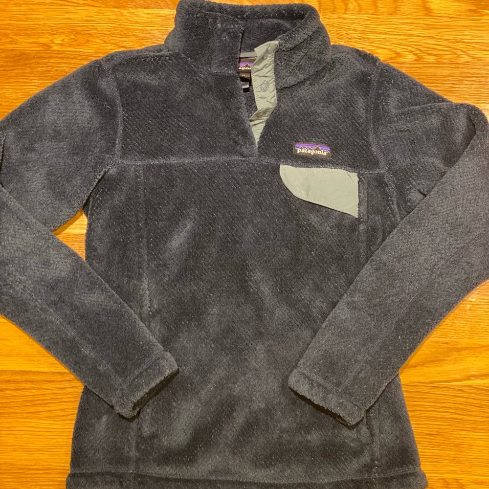 Like new Women's Patagonia Synchilla snap T fleece pullover